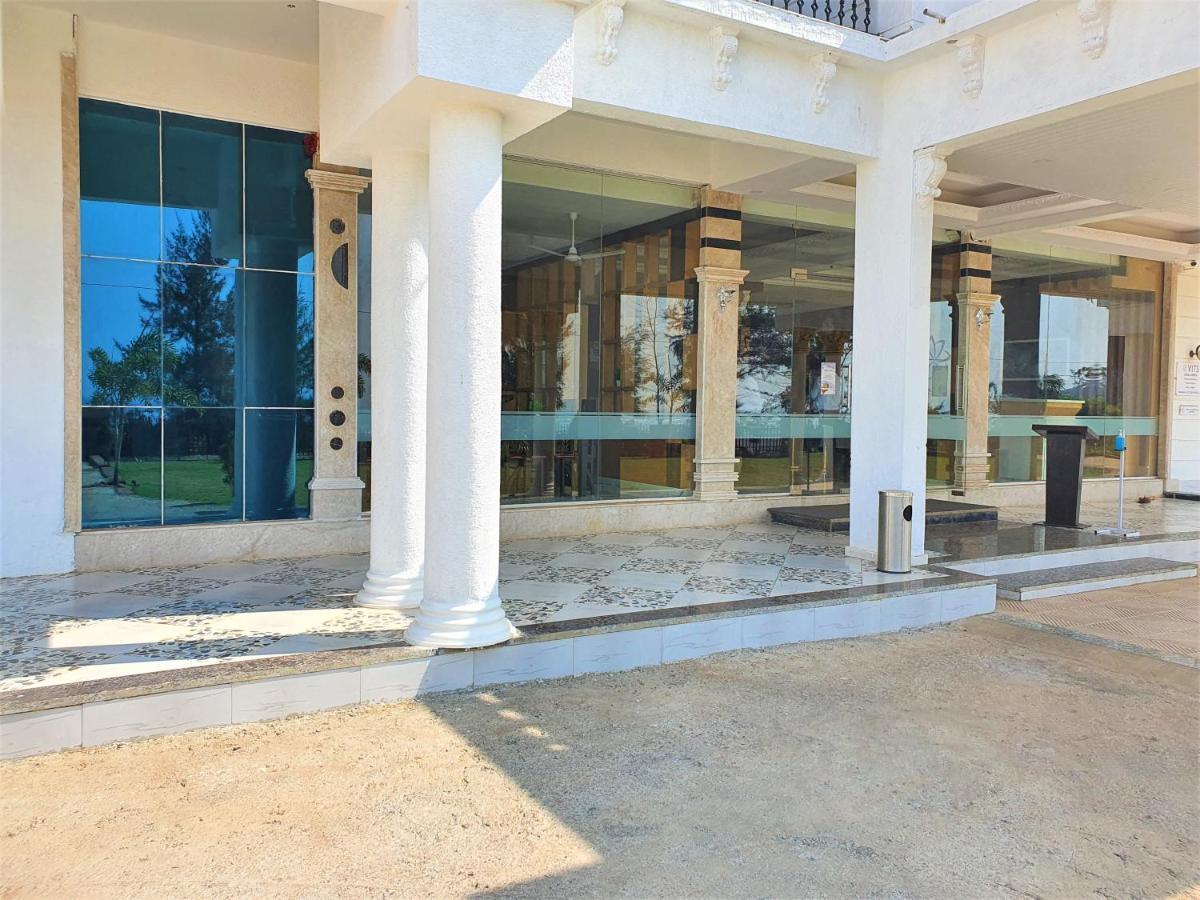 Vits Excellensea Karde Beach Dapoli Exterior photo